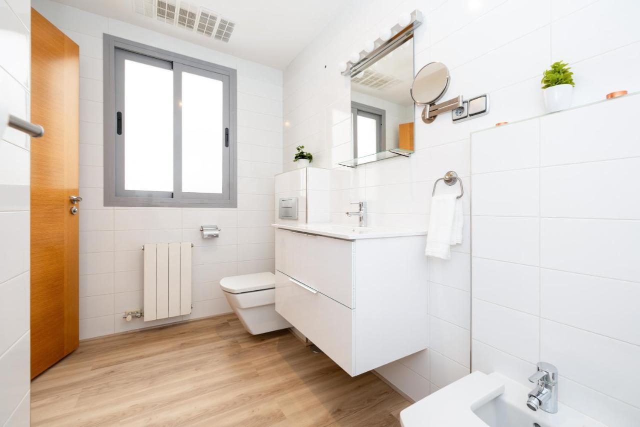 Acogedor Apartamento Pleno Centro De Granada Y Parking エクステリア 写真